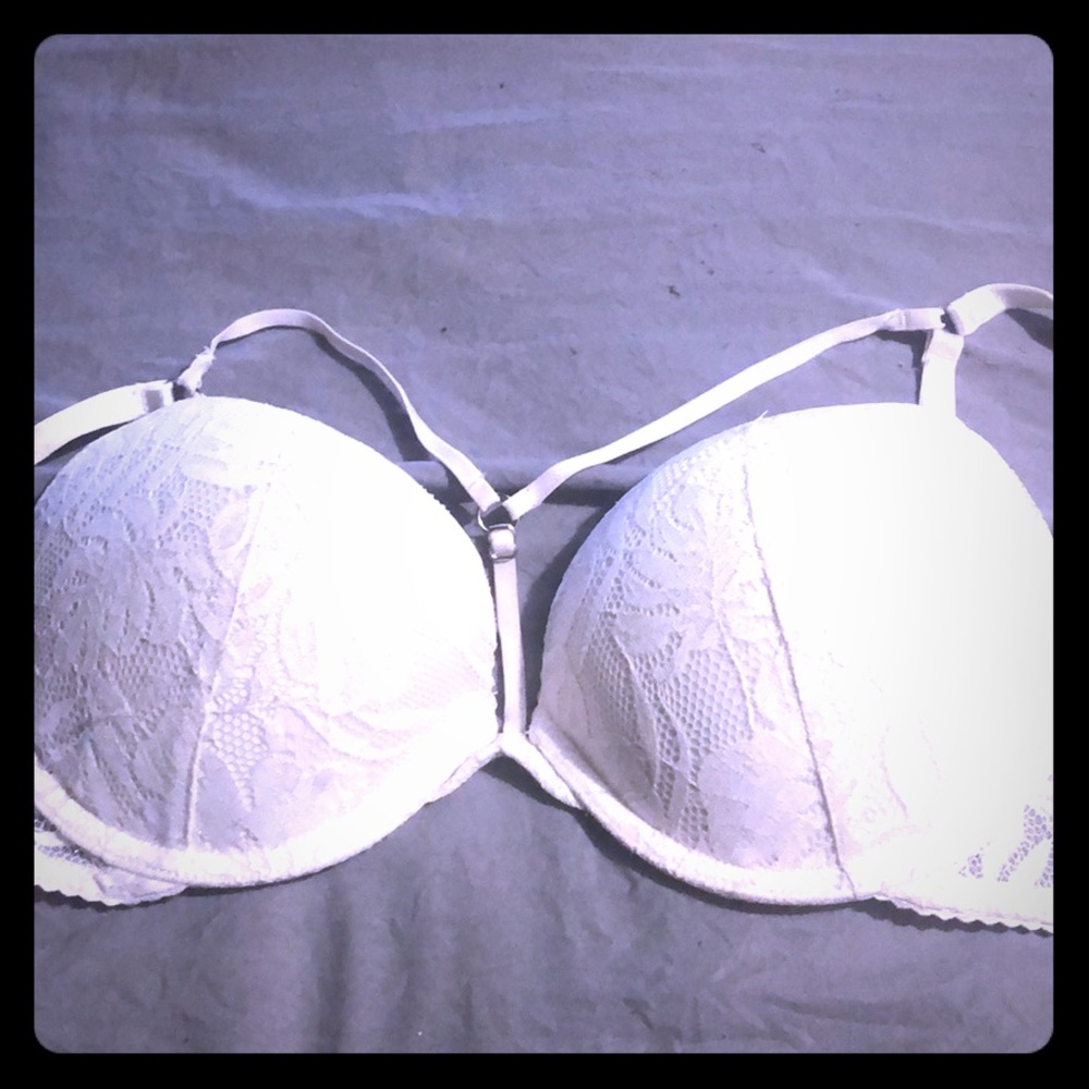 Victoria Secret 32/34 C x2